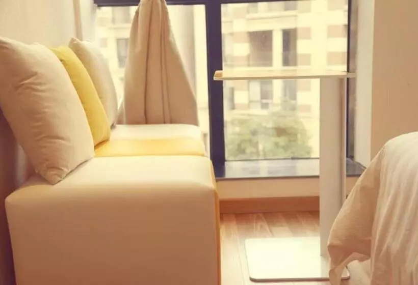 ホテル 7days Inn Nanchang West Station Huanan Cheng Wangcheng New District Branch