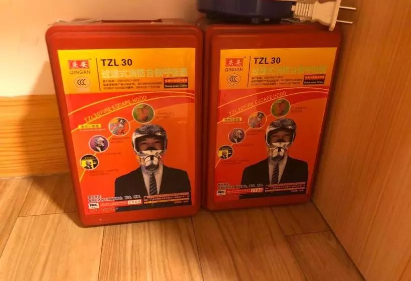 Hotelli 7days Inn Zhuhai Gaolan Port Pingsha Branch