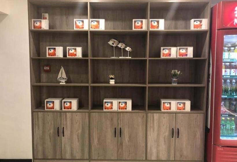 Hotel 7days Premium Anshan Railway Station Pedestrian Street Branch