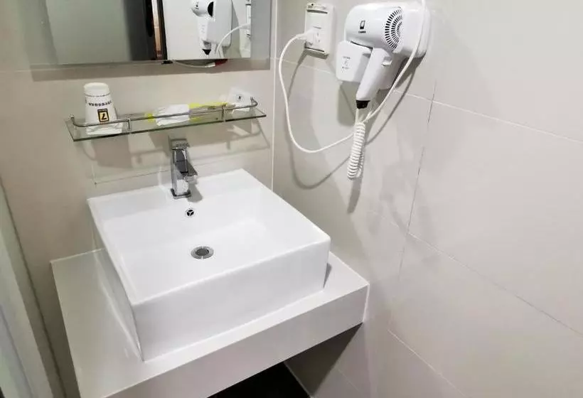 Hotelli 7 Days Premium· Tianjin Binhai International Airport