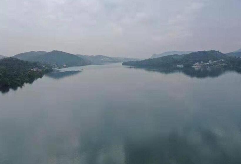 Hotel 7days Premium Yichang Cbd Business Center Branch