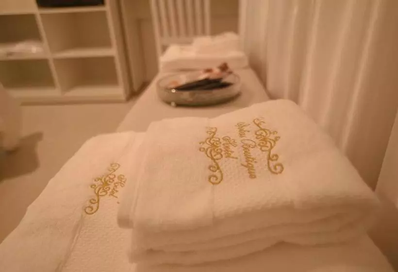 ホテル Ivlas Boutique