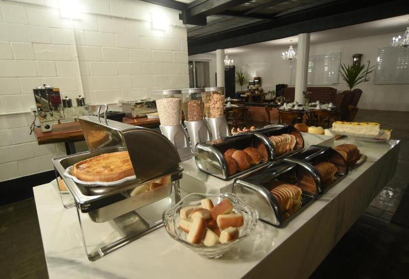 هتل Ivlas Boutique