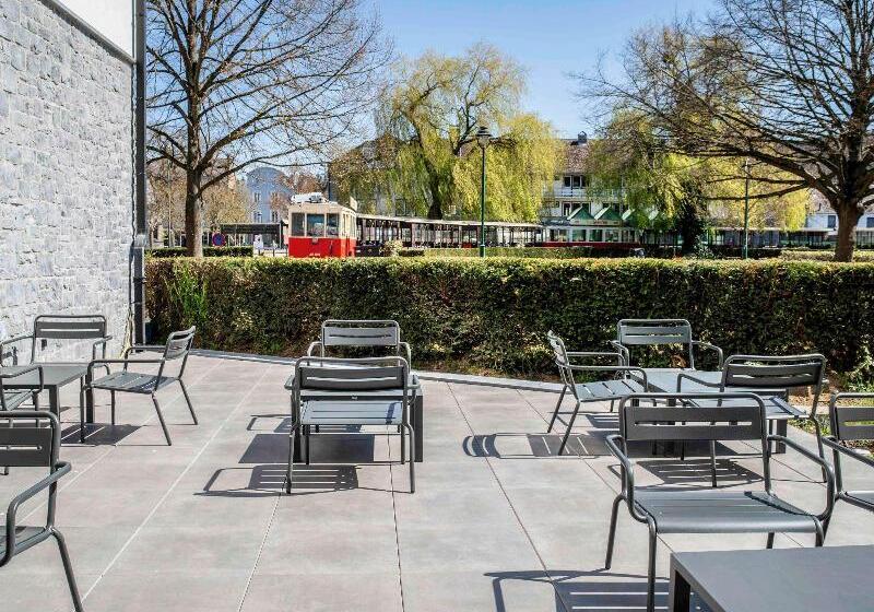 هتل Mercure Han Sur Lesse