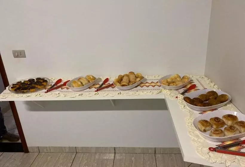 Hotelli Universitário Goiatuba