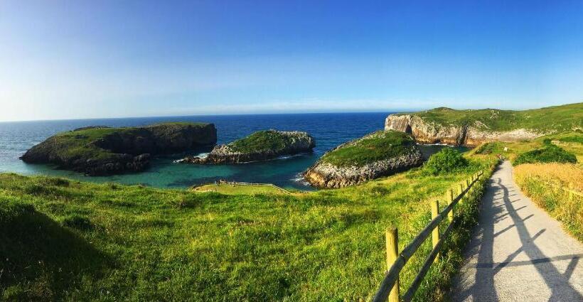 Pensión El Castañu