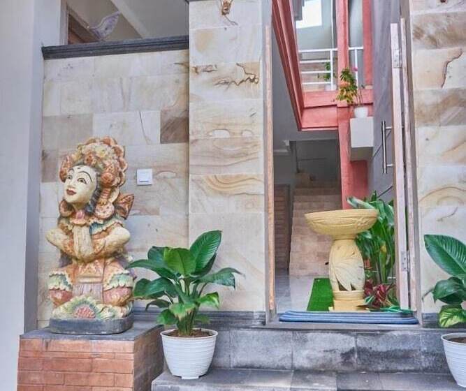 膳宿费 Jimbaran 5 Guesthouse