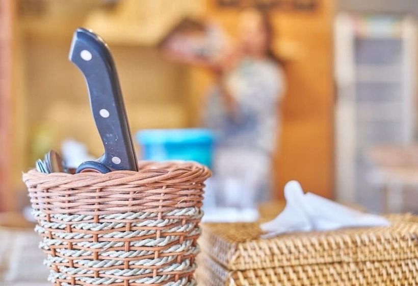 膳宿费 Jimbaran 5 Guesthouse