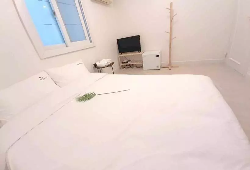 پانسیون Moonlight Galaxy Guesthouse