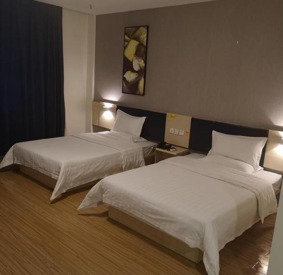 Hotel 7days Inn Dezhou Qihe Coach College