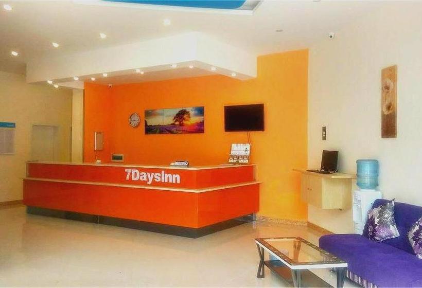 בית מלון כפרי 7days Inn Langzhong Seven Mile Avenue