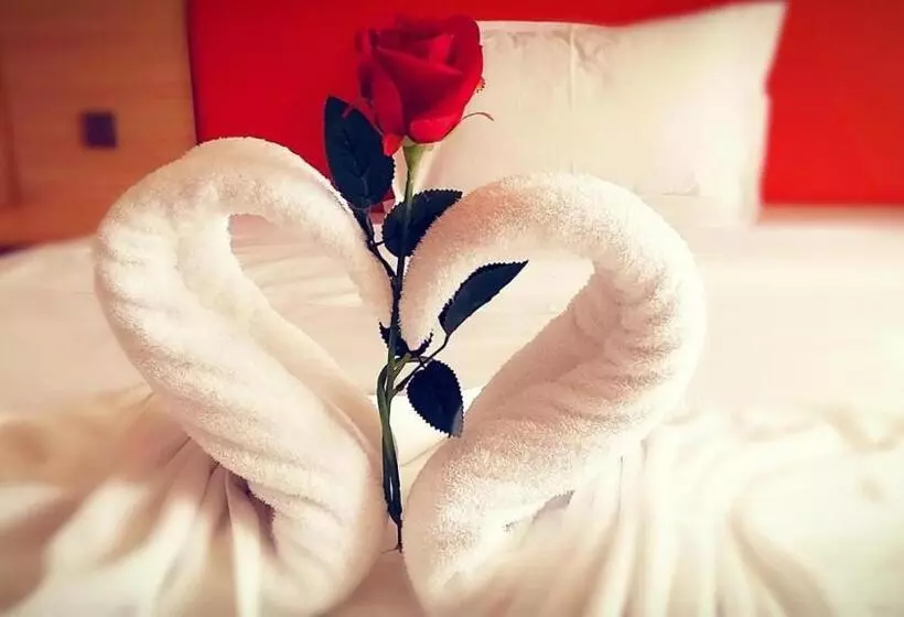 ホテル 7days Premium Weihai High Speed Rail Station Bathing Beach