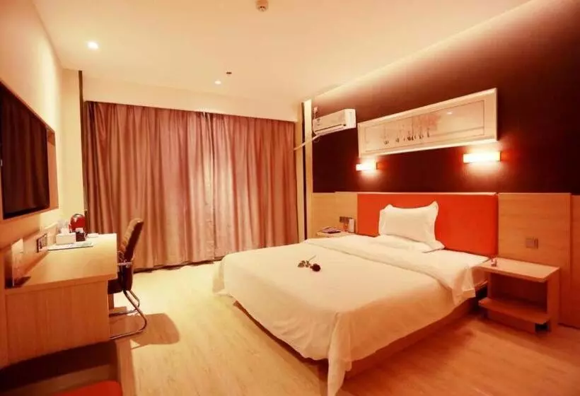 ホテル 7days Premium Weihai High Speed Rail Station Bathing Beach