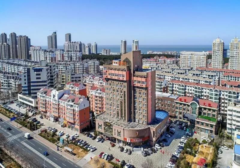 ホテル 7days Premium Weihai High Speed Rail Station Bathing Beach