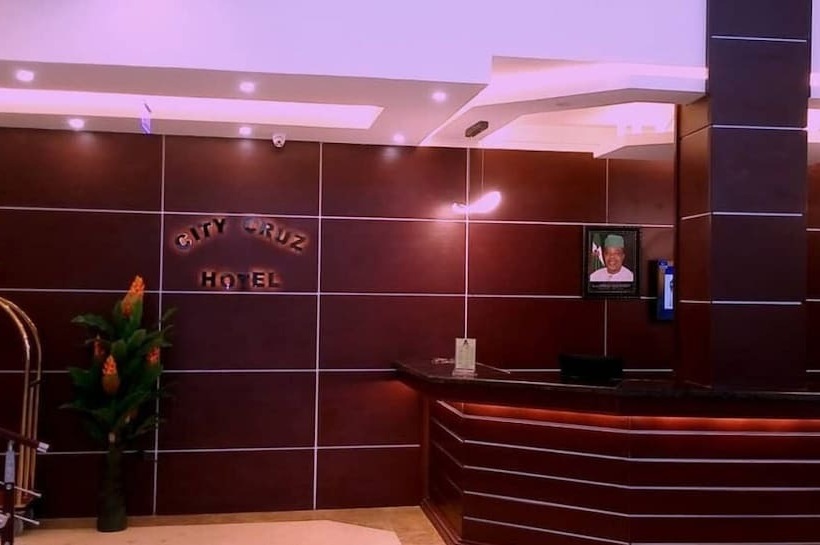 هتل City Cruz