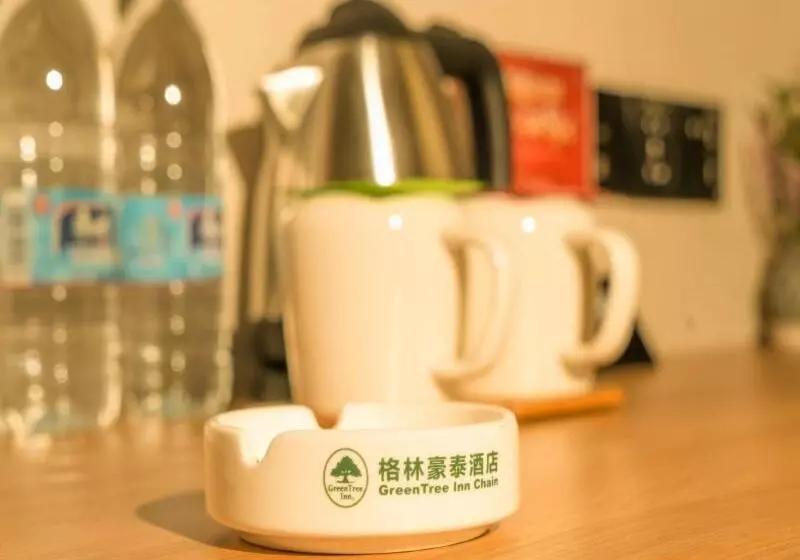 Hotelli Greentree Inn Nanjing Lukou Airport
