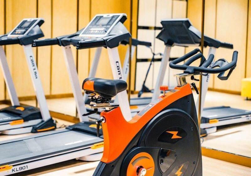 Отель Greentree Eastern Taizhou Taixing Jichuan Bei Road