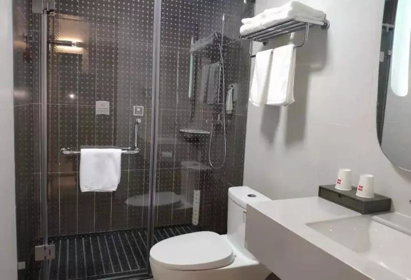 ホテル Ibis Tonghua Binjiang West Road