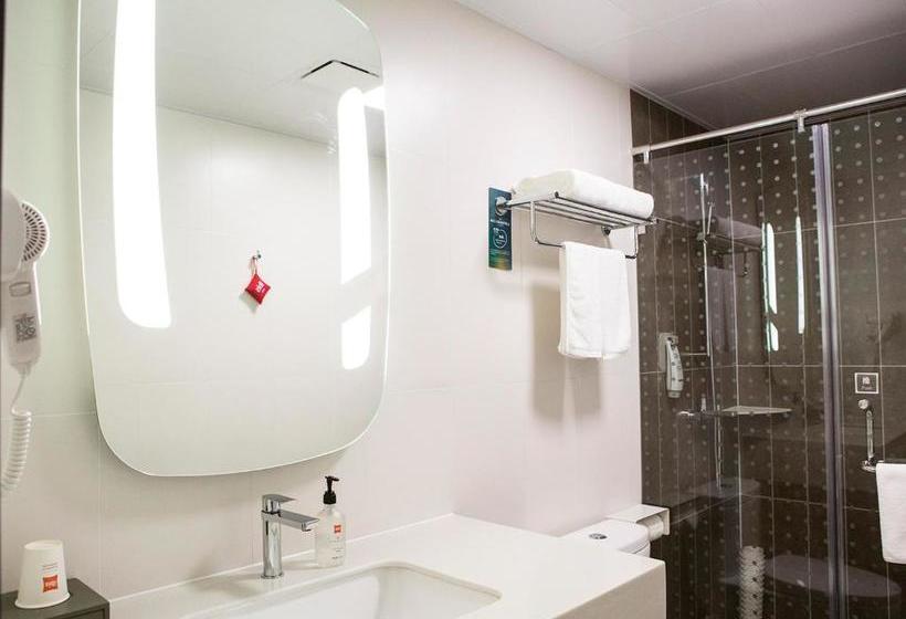 ホテル Ibis Tonghua Binjiang West Road