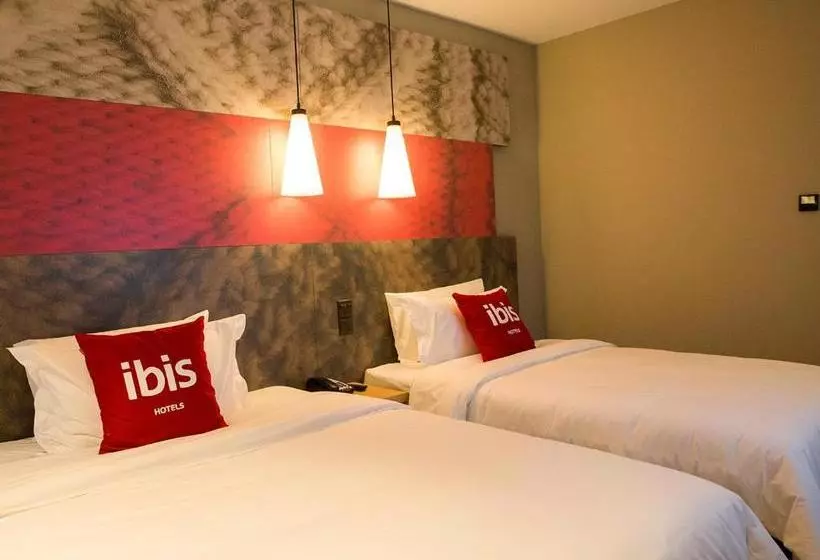 ホテル Ibis Tonghua Binjiang West Road