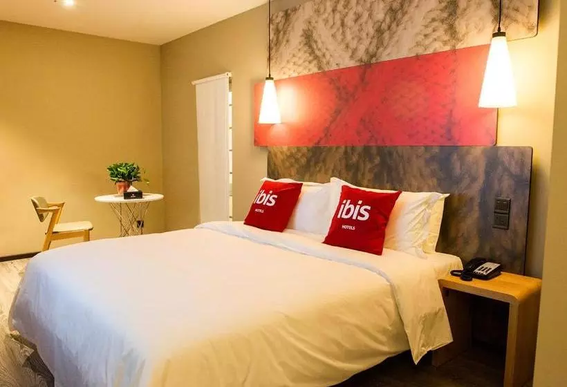ホテル Ibis Tonghua Binjiang West Road