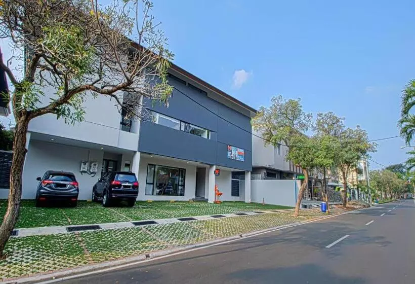 ホテル M Studio Karawaci