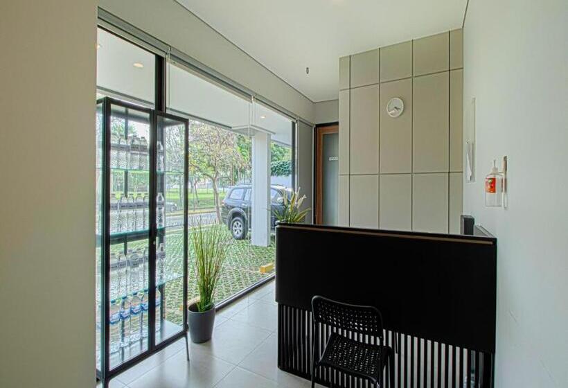 Szálloda M Studio Karawaci