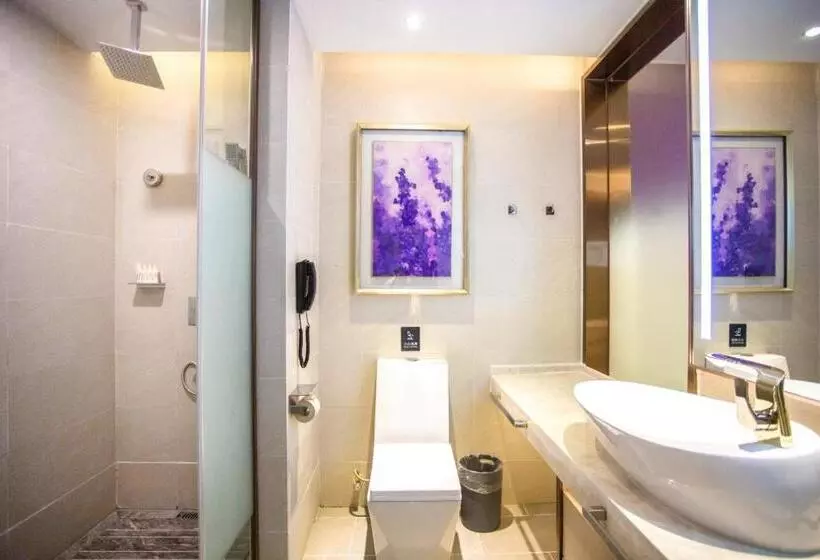 Lavande Hotel Changji Changning Road