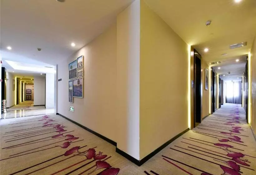 Lavande Hotel Qingyuan Flying Lake