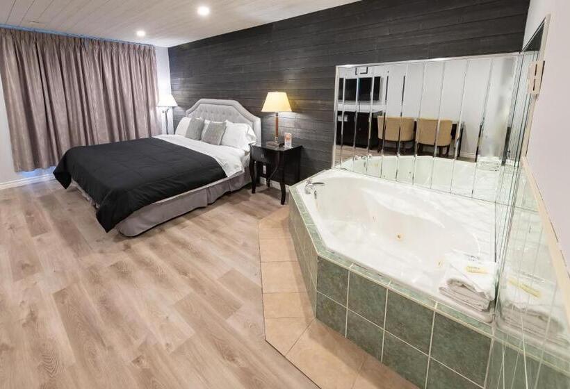 فندق على الطريق Choice Inn By The Falls