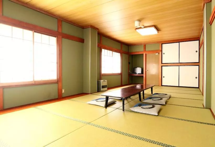 旅館 Sports Inn Aoyama Dori