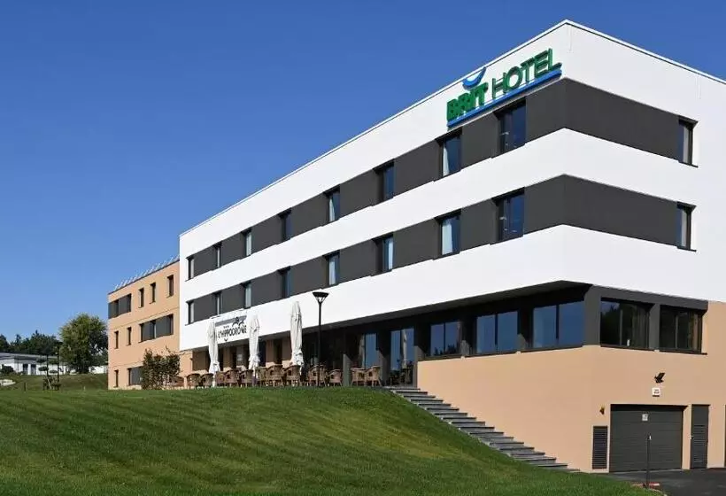 Brit Hotel Ploermel   Hotel De L Hippodrome