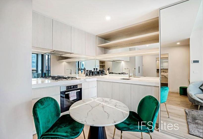 호텔 Ifsuites Melbourne Village