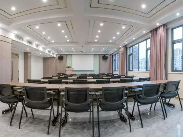 Hotelli Jinjiang Inn Select Qiaosinan Metro Station, Hangzhou