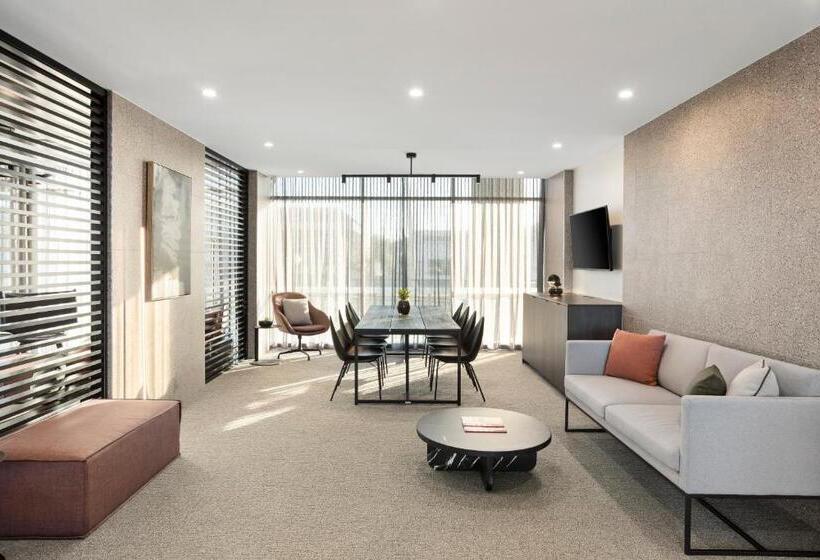 فندق Quest Goulburn