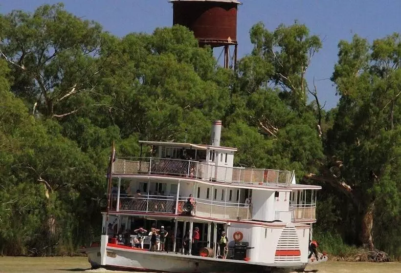 モーテル Darling Junction Motor Inn