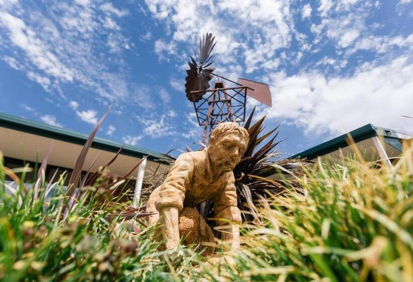 모텔 Donald Motor Lodge