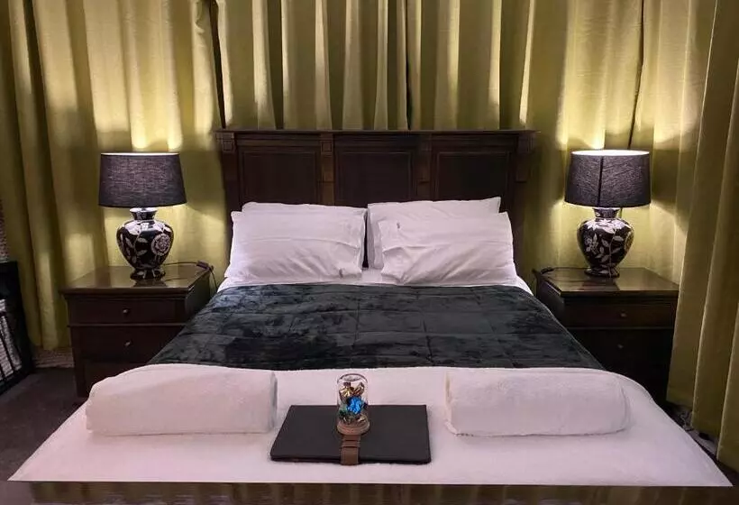 تختخواب و صبحانه Freshwater Bnb
