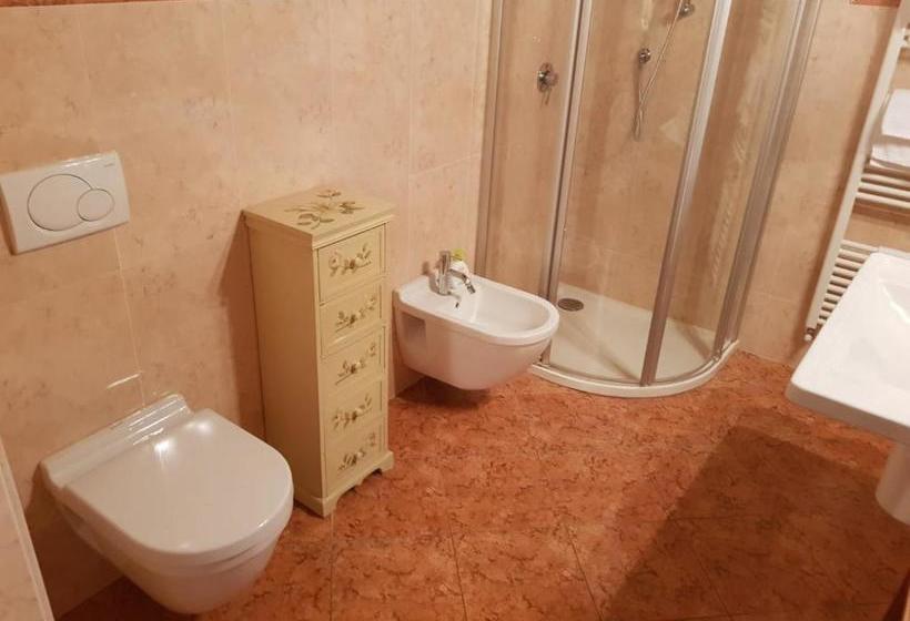 مبيت وإفطار I Caloseni