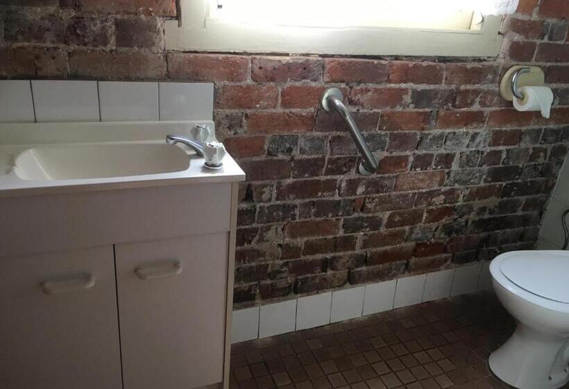 The Centennial Hotel Gulgong