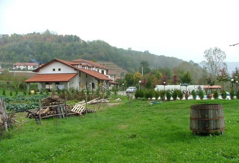 هتل Agri Bertorella