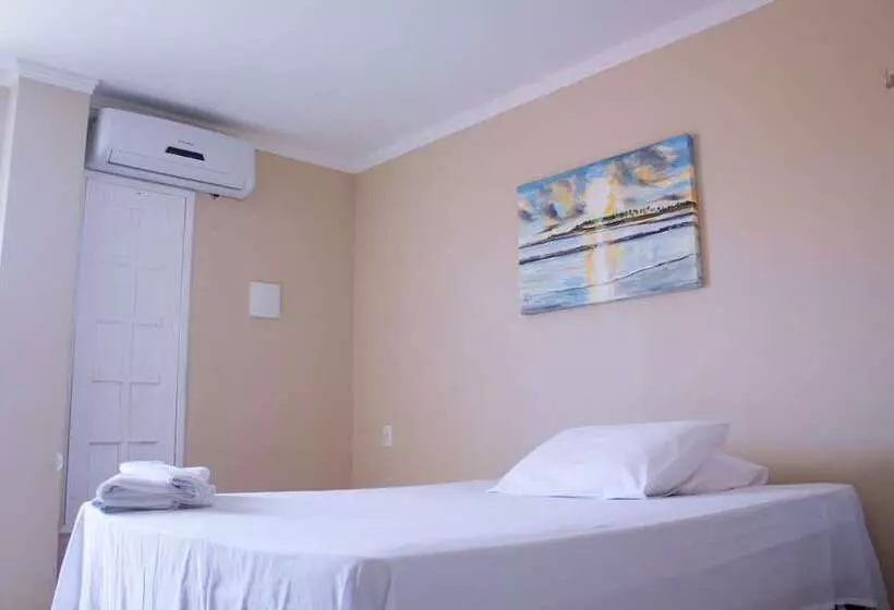 Hotelli Pousada Oásis