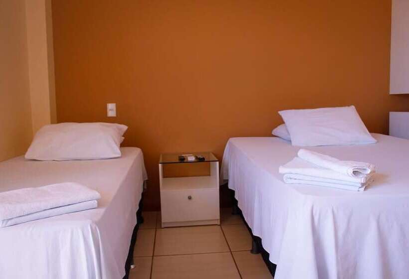 בית מלון כפרי Pousada Oásis