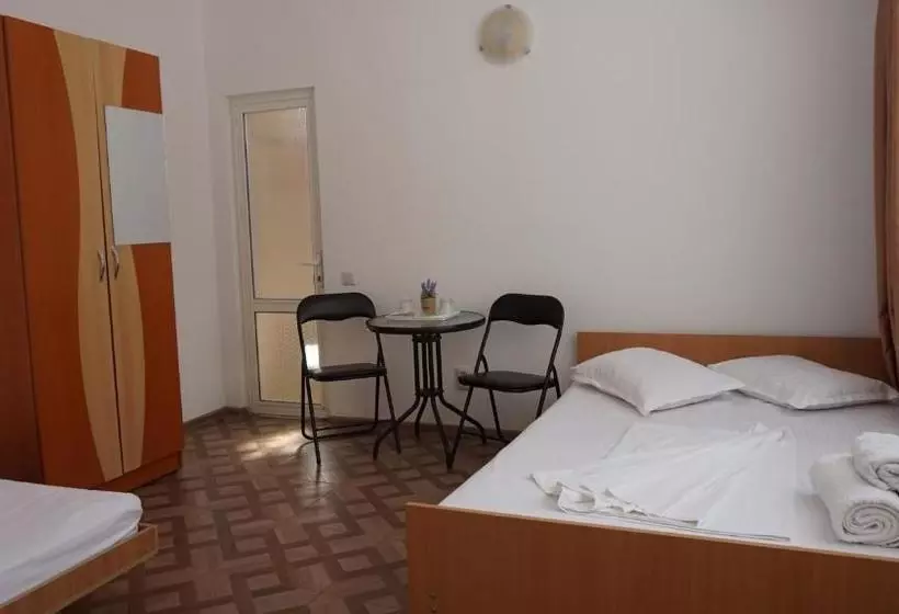 Hotelli Vila Yzabelle