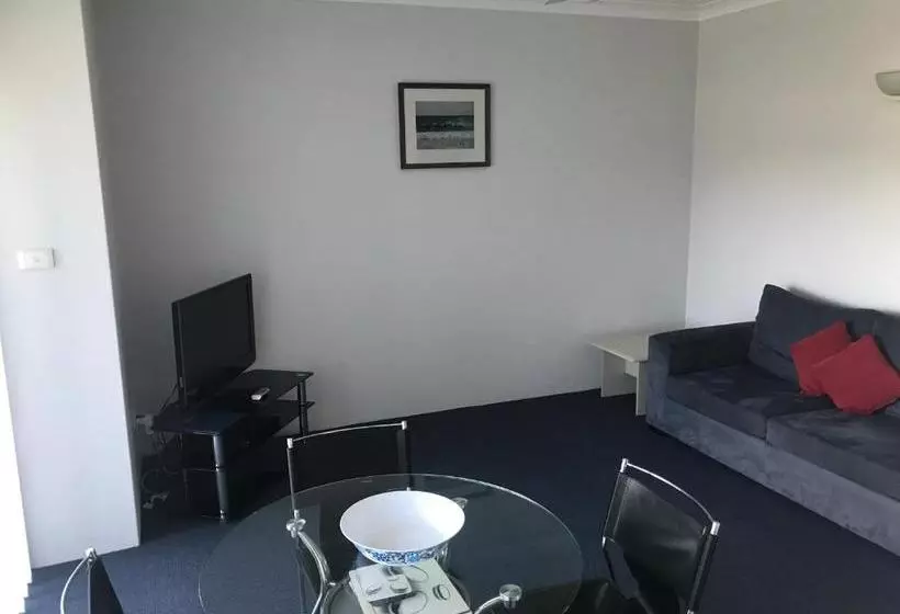 Aquarius Apartments Mollymook