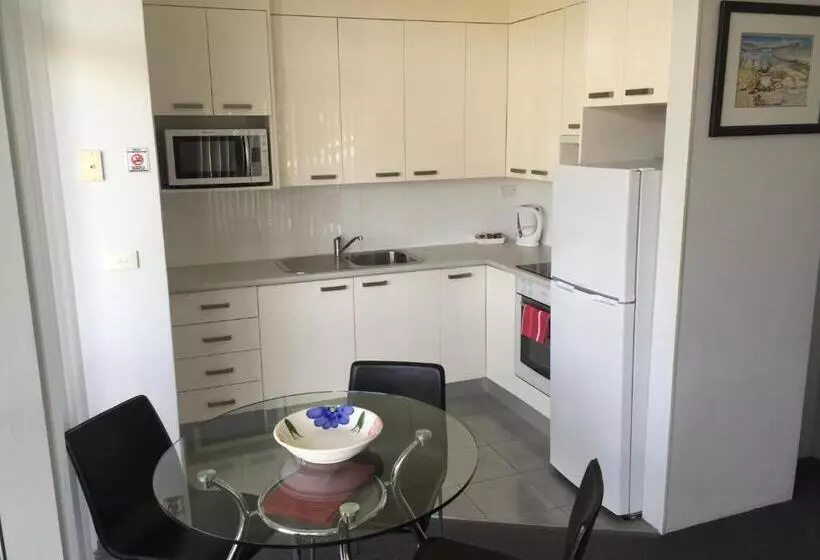 Aquarius Apartments Mollymook