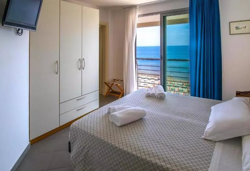 Hotel Ideal