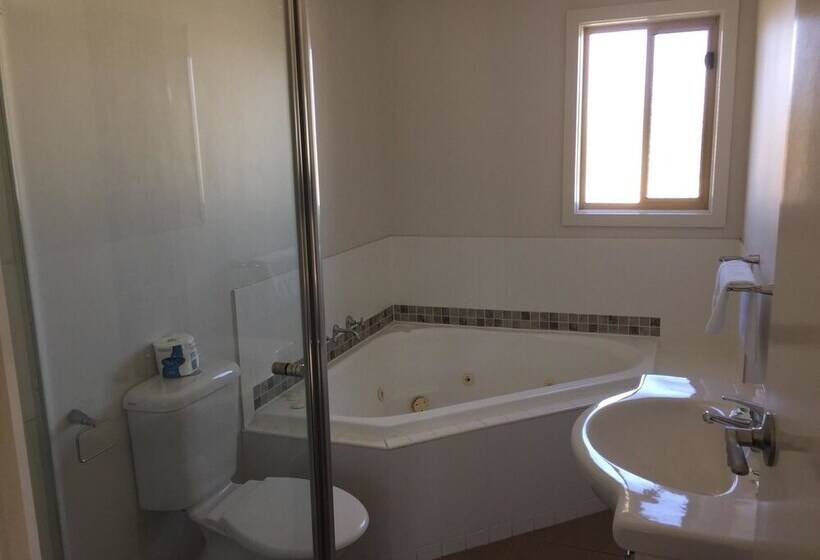 Inverloch Cabins & Apartments