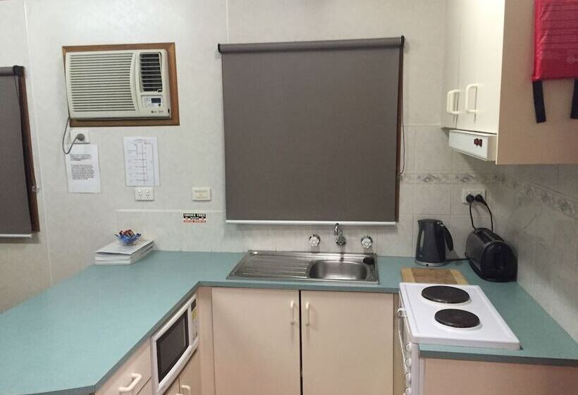 Inverloch Cabins & Apartments