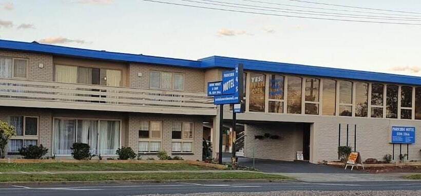 Morwell Parkside Motel